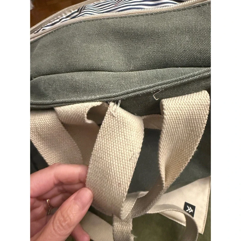 Birdling tote backpack